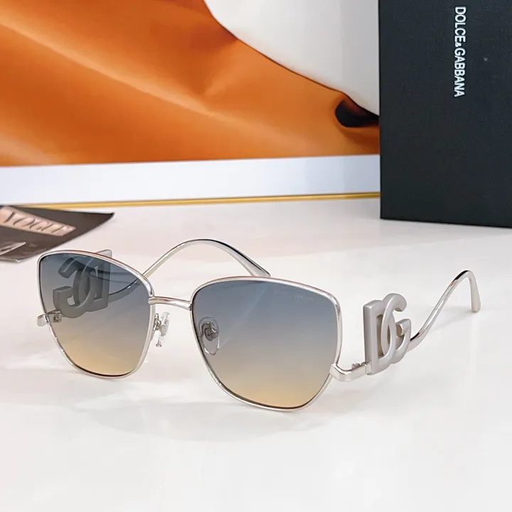 スーパーコピー ミュウミュウ サングラス