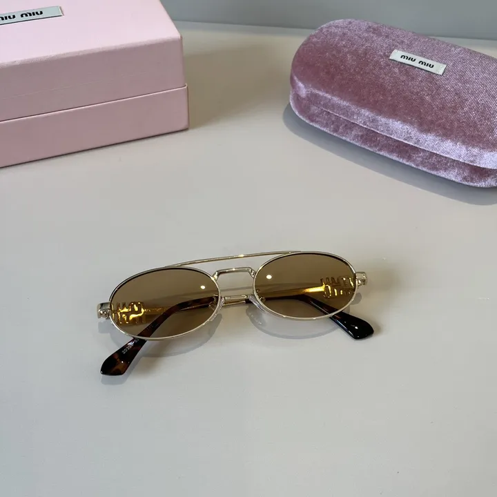 スーパーコピー ミュウミュウ サングラス