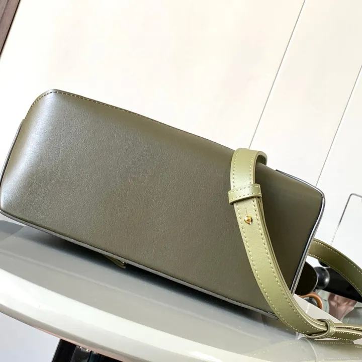 スーパーコピー ロエベ サングラス