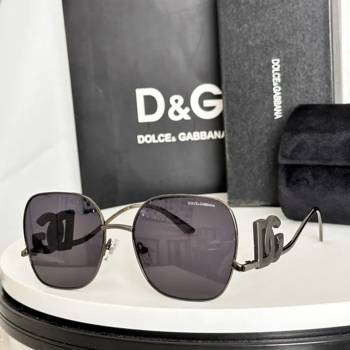 スーパーコピー ミュウミュウ サングラス