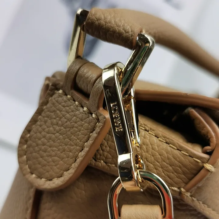 スーパーコピー ロエベ サングラス