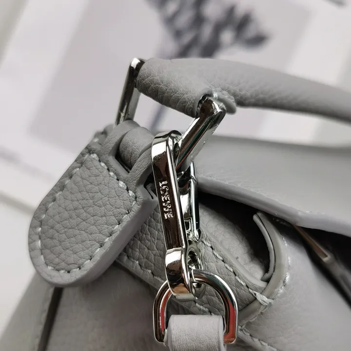 スーパーコピー ロエベ サングラス