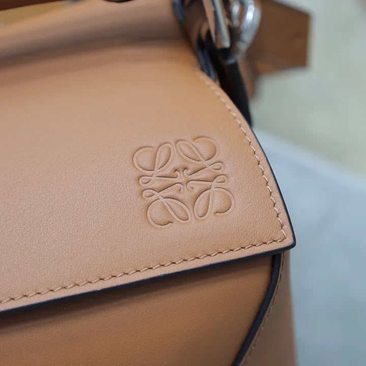 スーパーコピー ロエベ サングラス