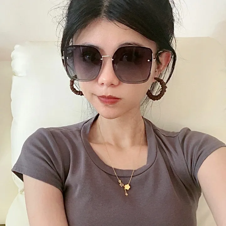 スーパーコピー ミュウミュウ サングラス