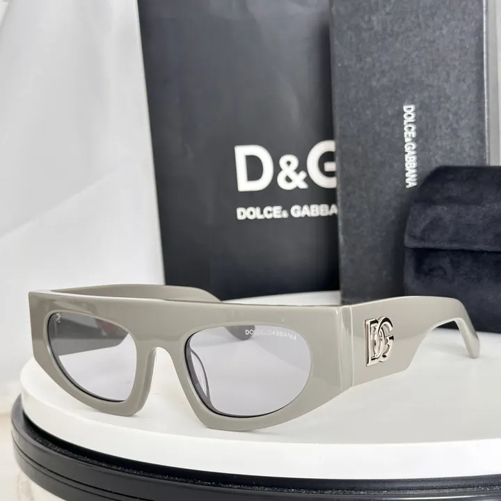 スーパーコピー ミュウミュウ サングラス