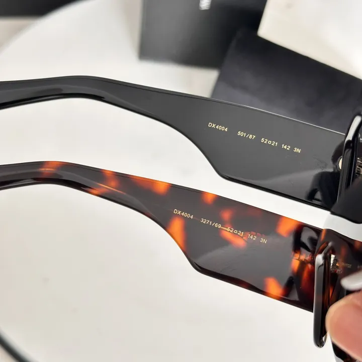 スーパーコピー ミュウミュウ サングラス