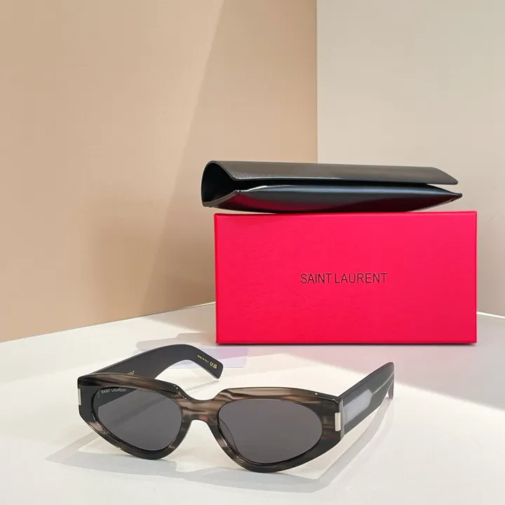 スーパーコピー ジバンシィ サングラス