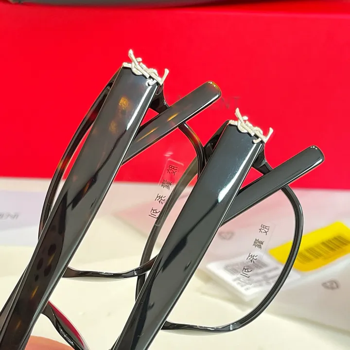 スーパーコピー ジバンシィ サングラス