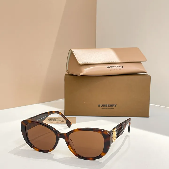 スーパーコピー バーバリー ス サングラス