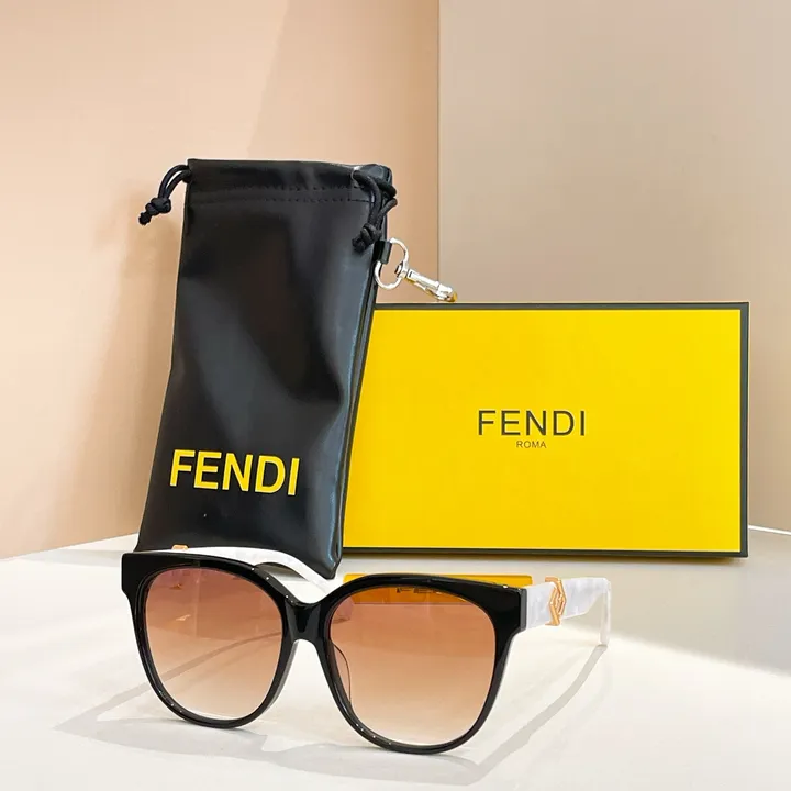 スーパーコピー ヴェルサーチ サングラス