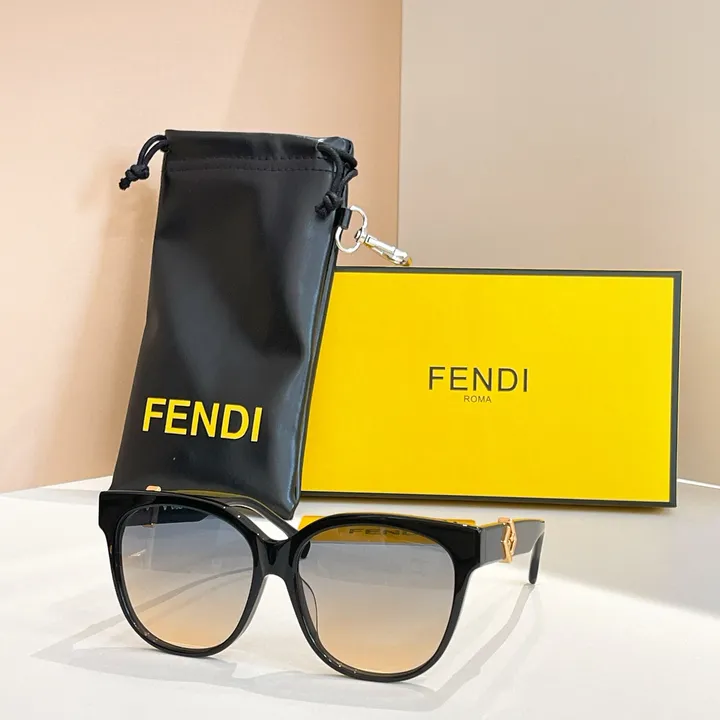 スーパーコピー ヴェルサーチ サングラス