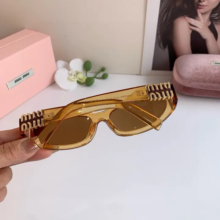 スーパーコピー ミュウミュウ サングラス