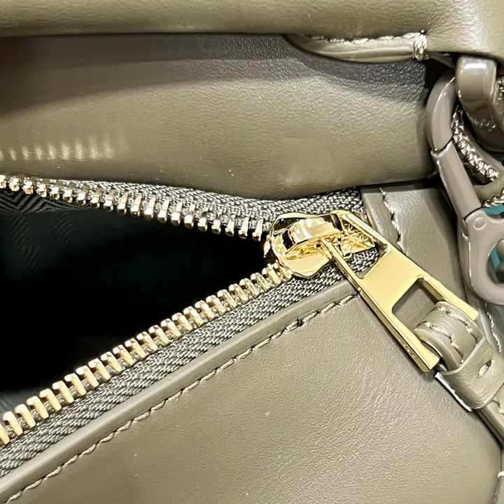 スーパーコピー ロエベ サングラス