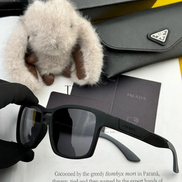 スーパーコピー プラダ サングラス