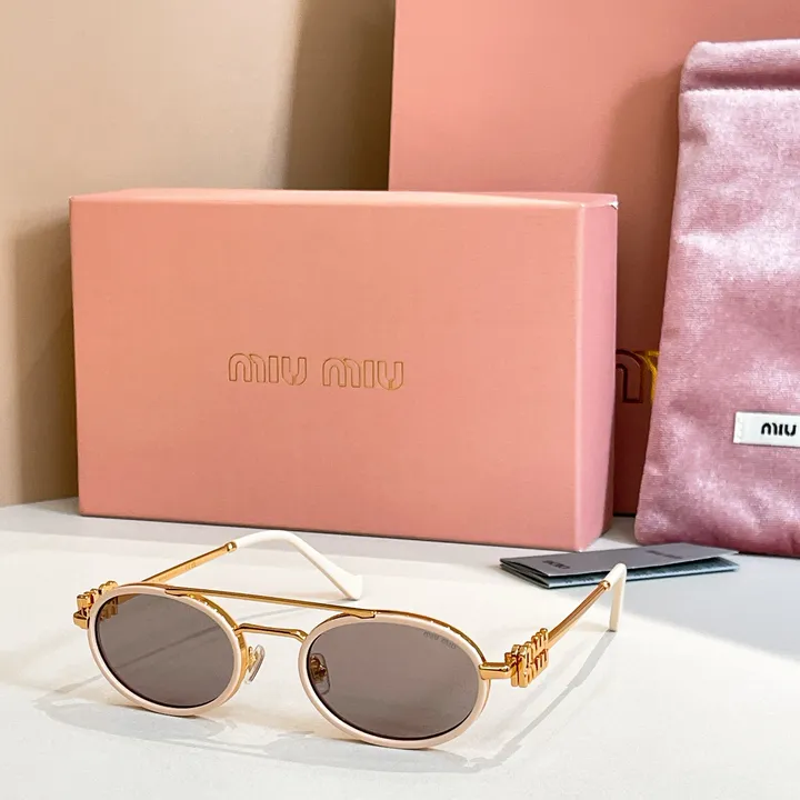 スーパーコピー ミュウミュウ サングラス