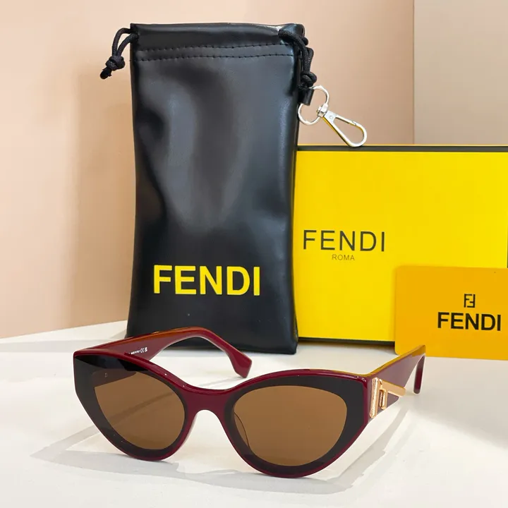 スーパーコピー フェンディ サングラス