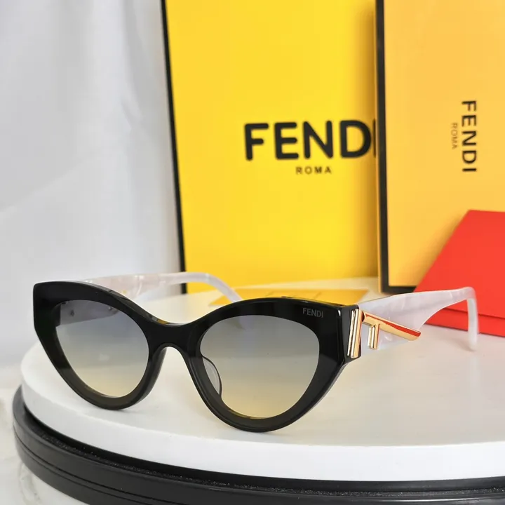 スーパーコピー フェンディ サングラス