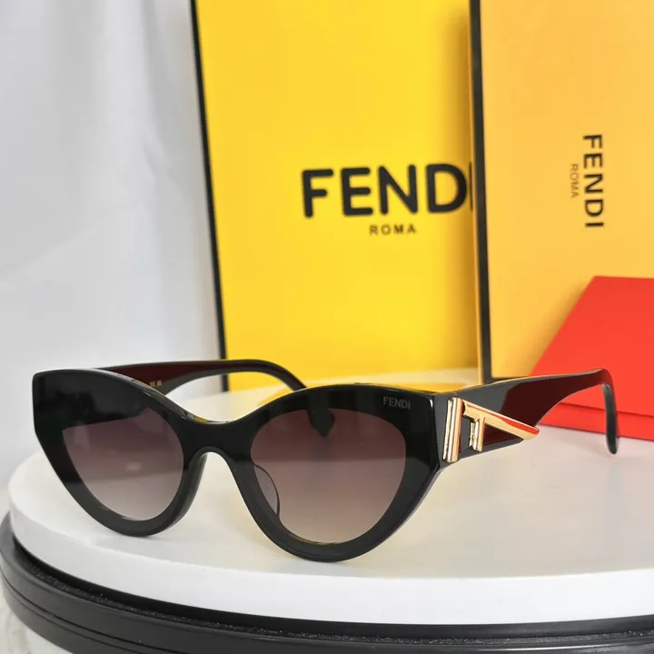 スーパーコピー フェンディ サングラス