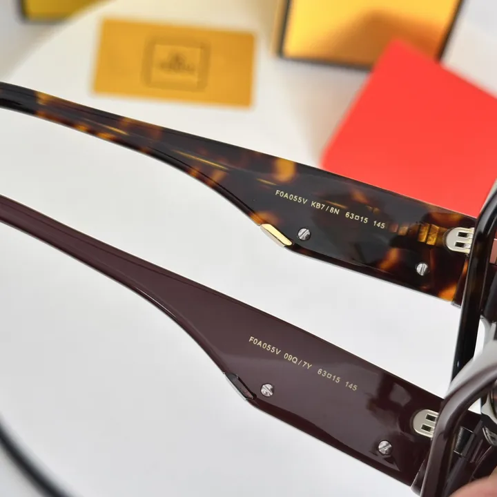 スーパーコピー フェンディ サングラス