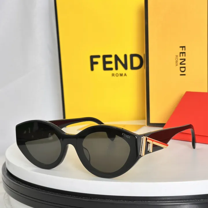 スーパーコピー フェンディ サングラス