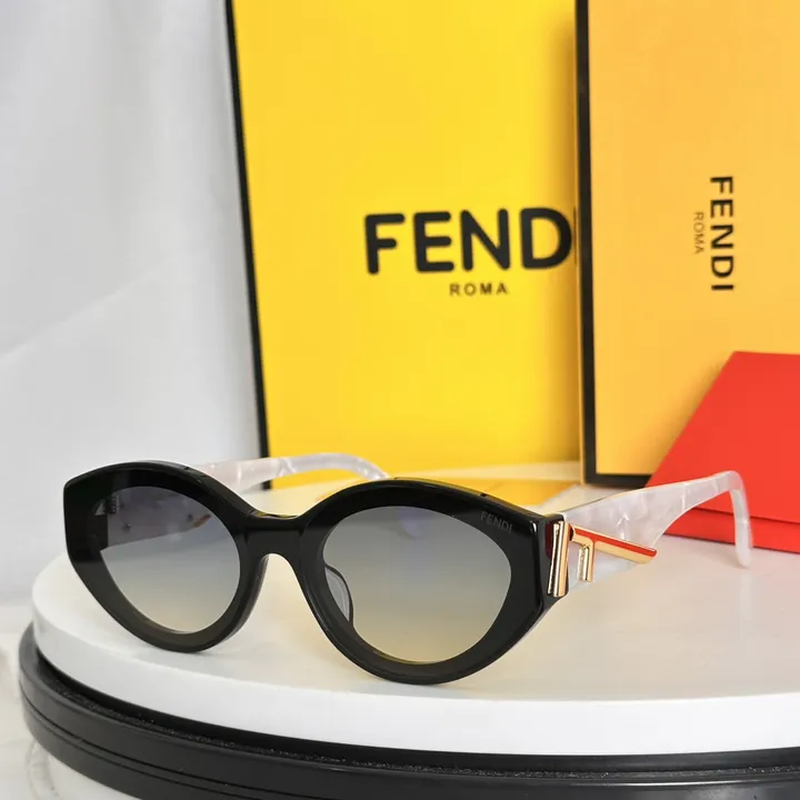 スーパーコピー フェンディ サングラス