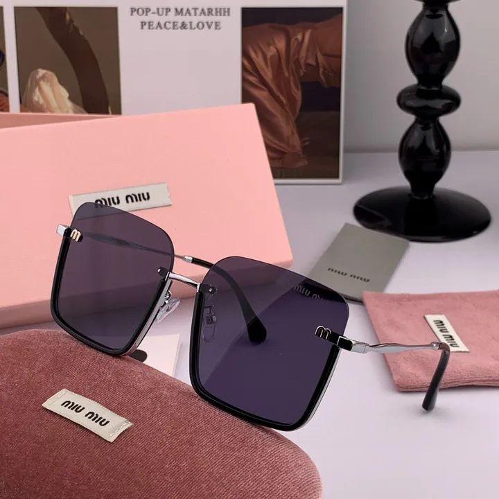 スーパーコピー ミュウミュウ サングラス