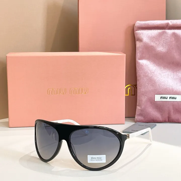 スーパーコピー ミュウミュウ サングラス