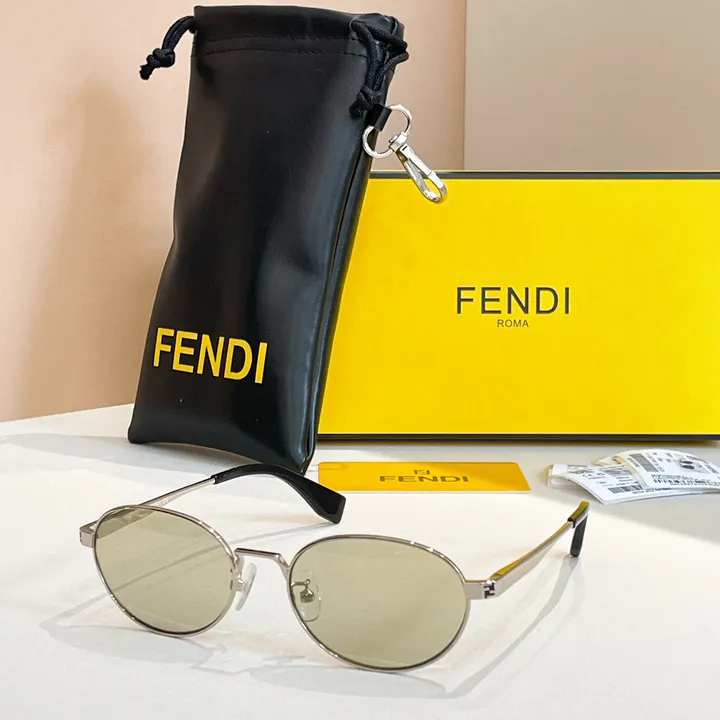 スーパーコピー ヴェルサーチ サングラス