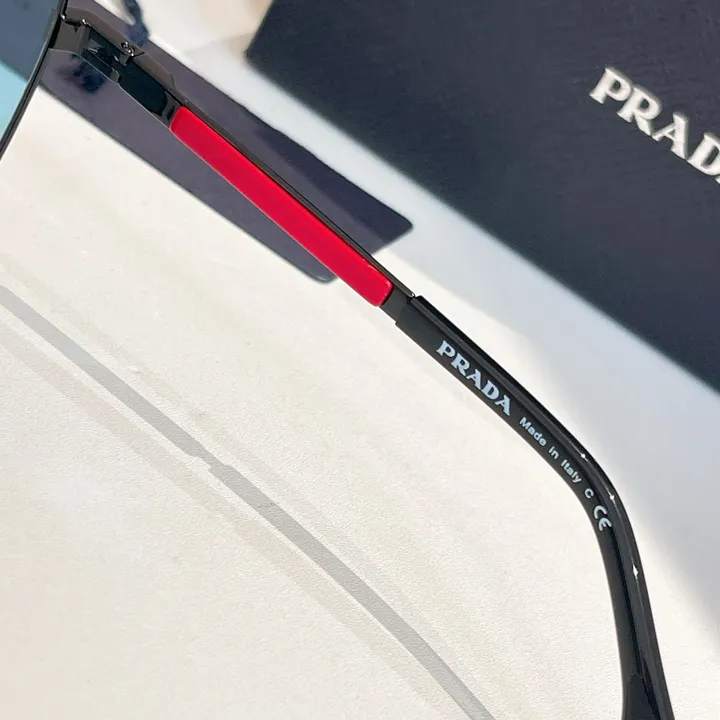 スーパーコピー プラダ サングラス