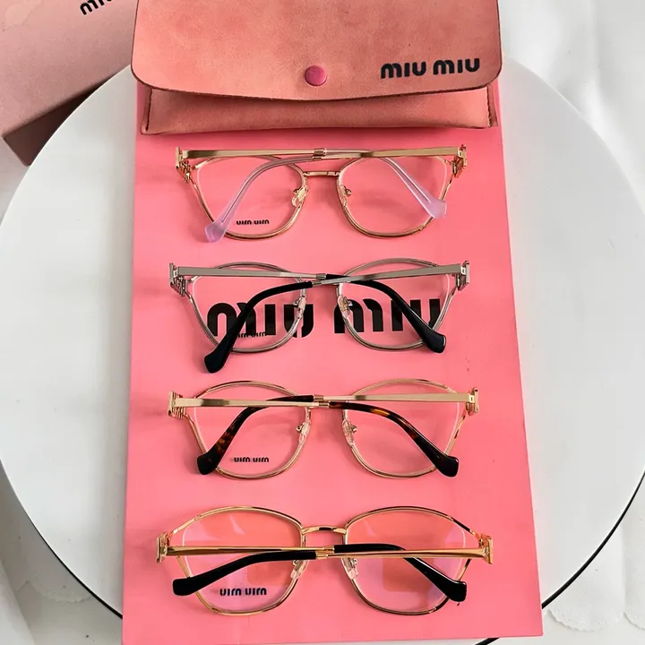 スーパーコピー ミュウミュウ サングラス