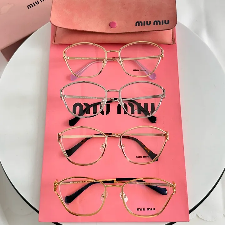 スーパーコピー ミュウミュウ サングラス