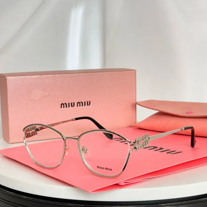 スーパーコピー ミュウミュウ サングラス