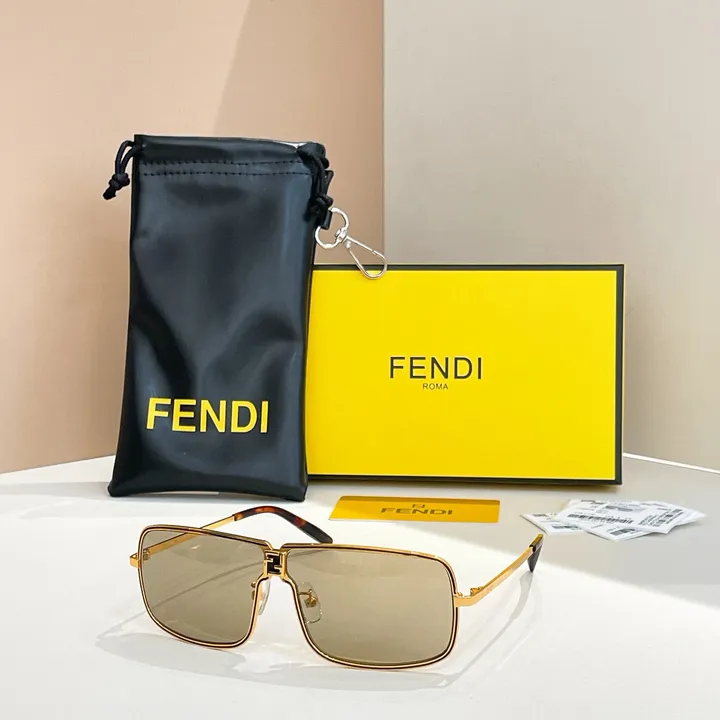 スーパーコピー ヴェルサーチ サングラス