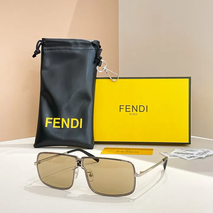 スーパーコピー ヴェルサーチ サングラス