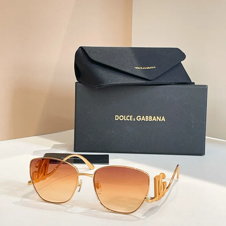 スーパーコピー ミュウミュウ サングラス