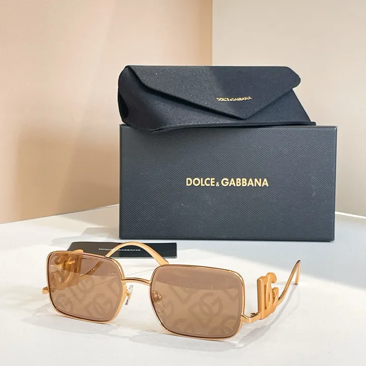 スーパーコピー ミュウミュウ サングラス