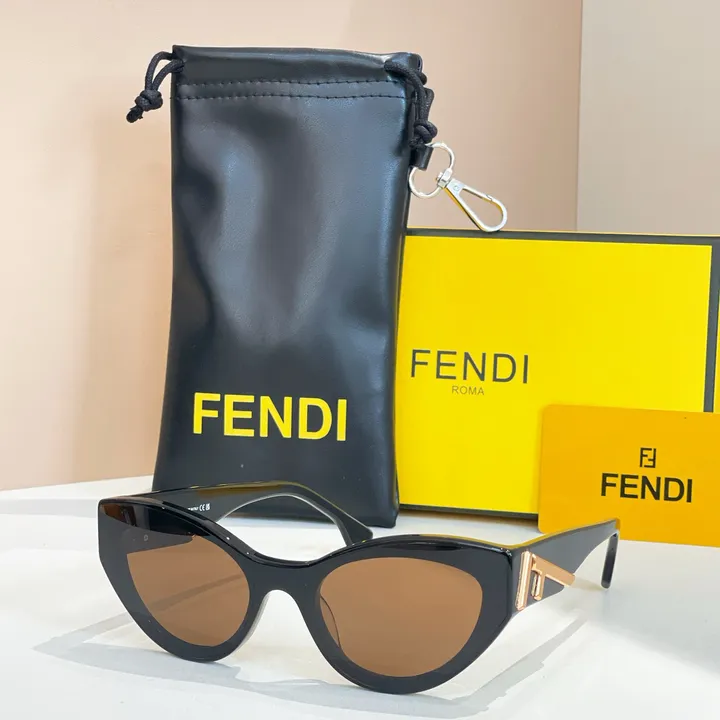 スーパーコピー フェンディ サングラス