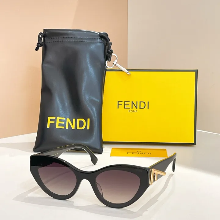 スーパーコピー ヴェルサーチ サングラス