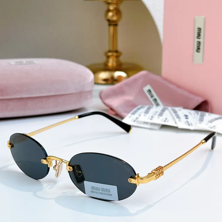 スーパーコピー ミュウミュウ サングラス