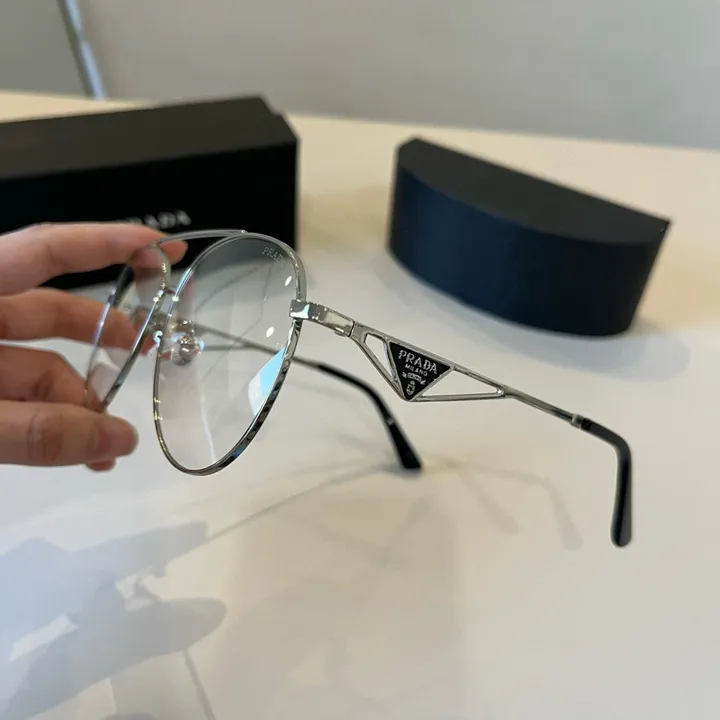 スーパーコピー プラダ サングラス