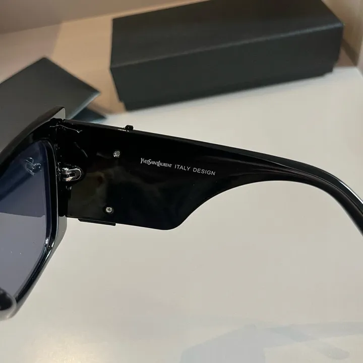 スーパーコピー イブサンローラン サングラス