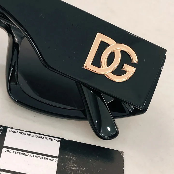 スーパーコピー ミュウミュウ サングラス