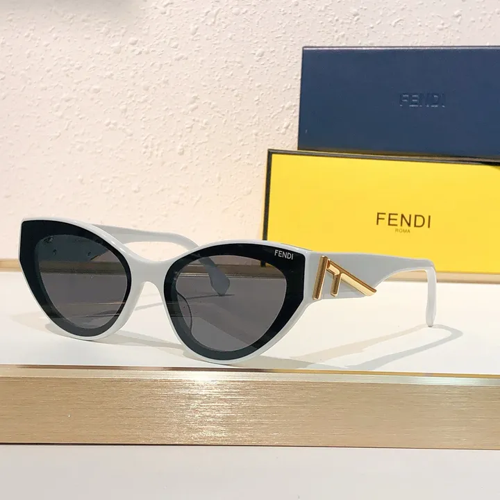 スーパーコピー フェンディ サングラス