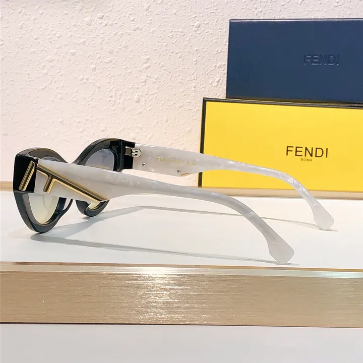 スーパーコピー フェンディ サングラス