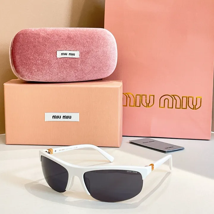 スーパーコピー ミュウミュウ サングラス