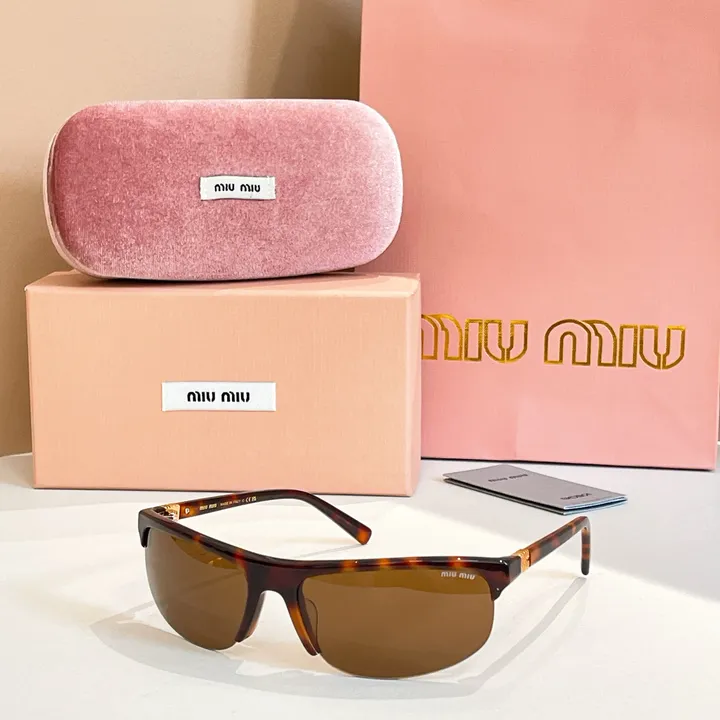 スーパーコピー ミュウミュウ サングラス