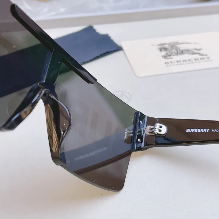 スーパーコピー バーバリー ス サングラス