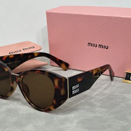 スーパーコピー ミュウミュウ サングラス
