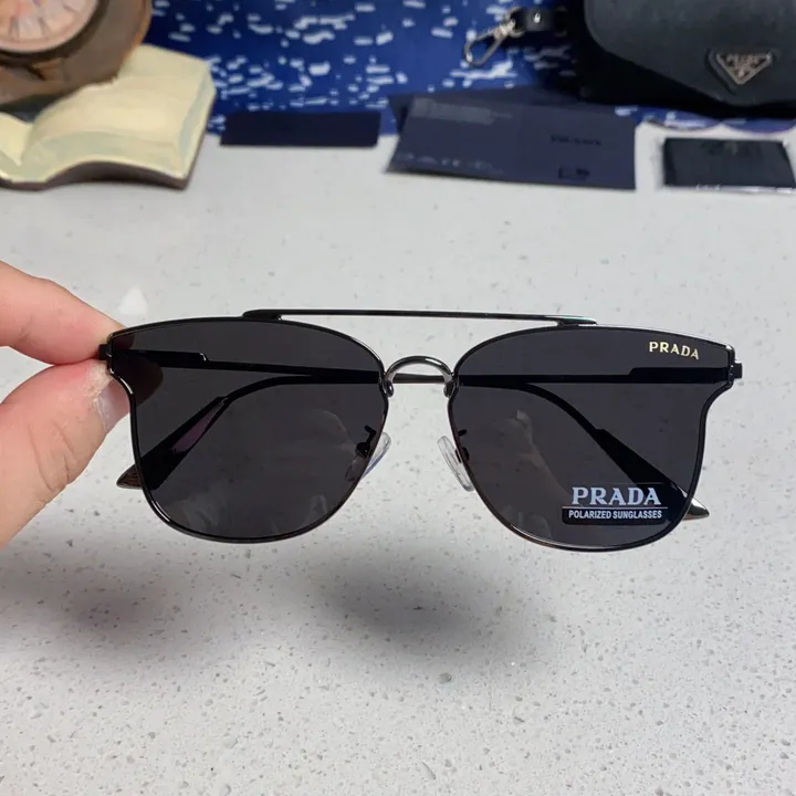 スーパーコピー プラダ サングラス