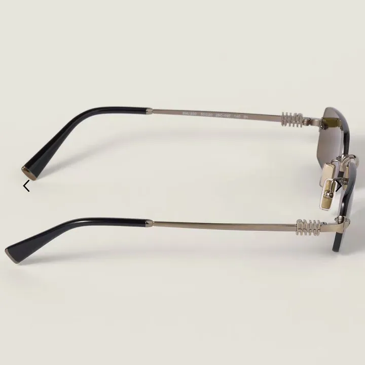 スーパーコピー ミュウミュウ サングラス